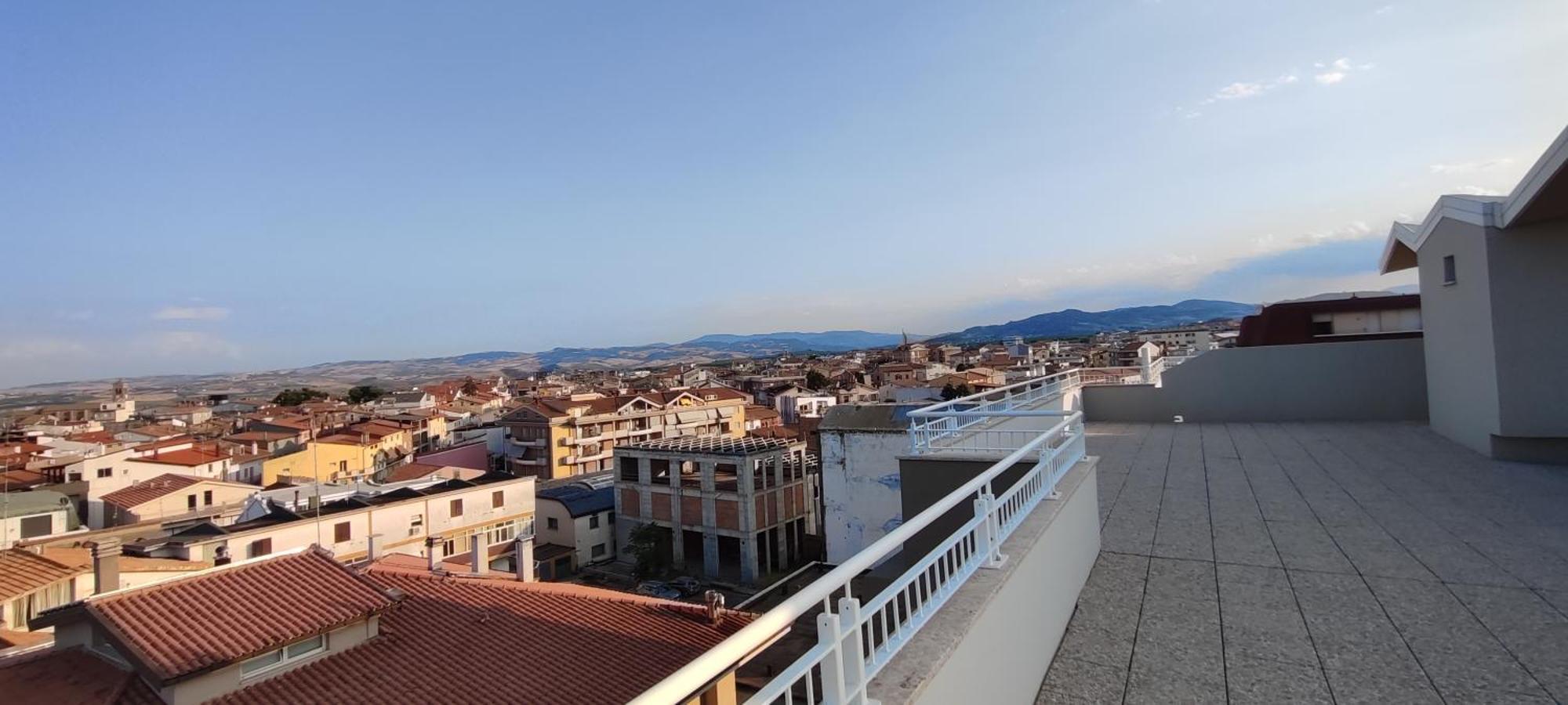 Appartamento Attico Le Rose San Salvo Esterno foto